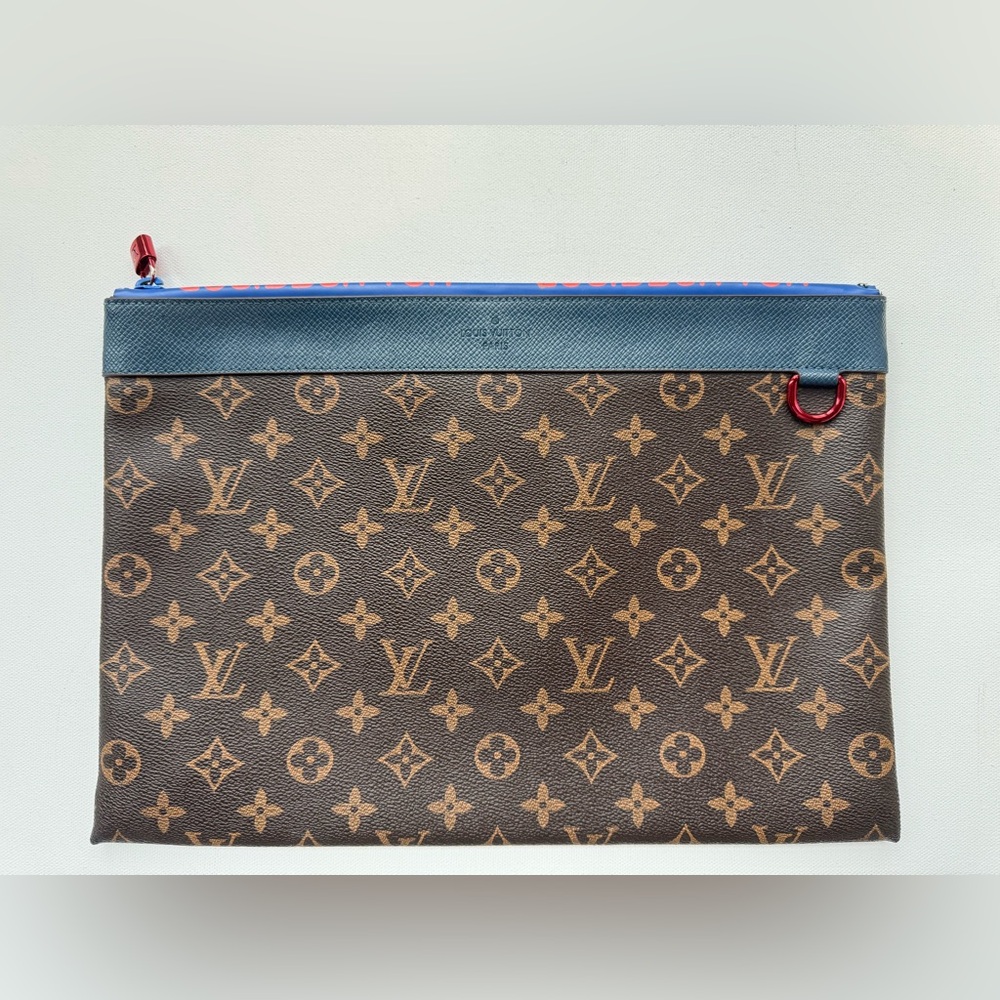 Excellent condition LUXE Kimono monogram pochette clutch  handbag $500
